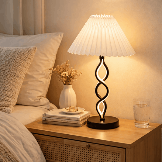 Moderne Tafellamp met Gedraaide Lichtlijn en Linnen Lampenkap 1